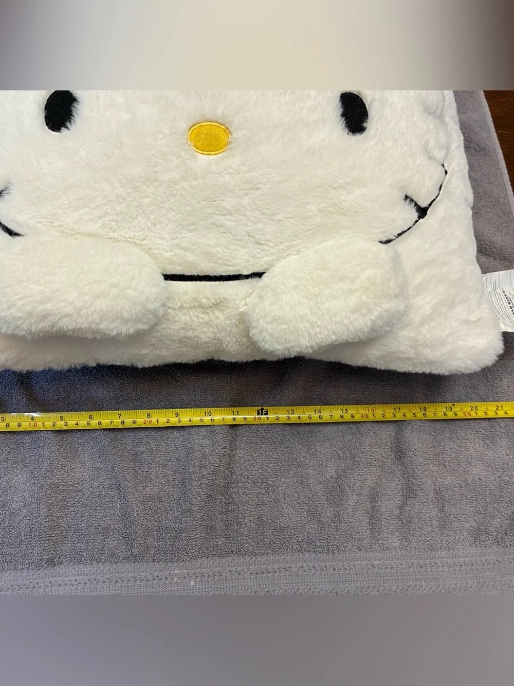 Hello Kitty round hello